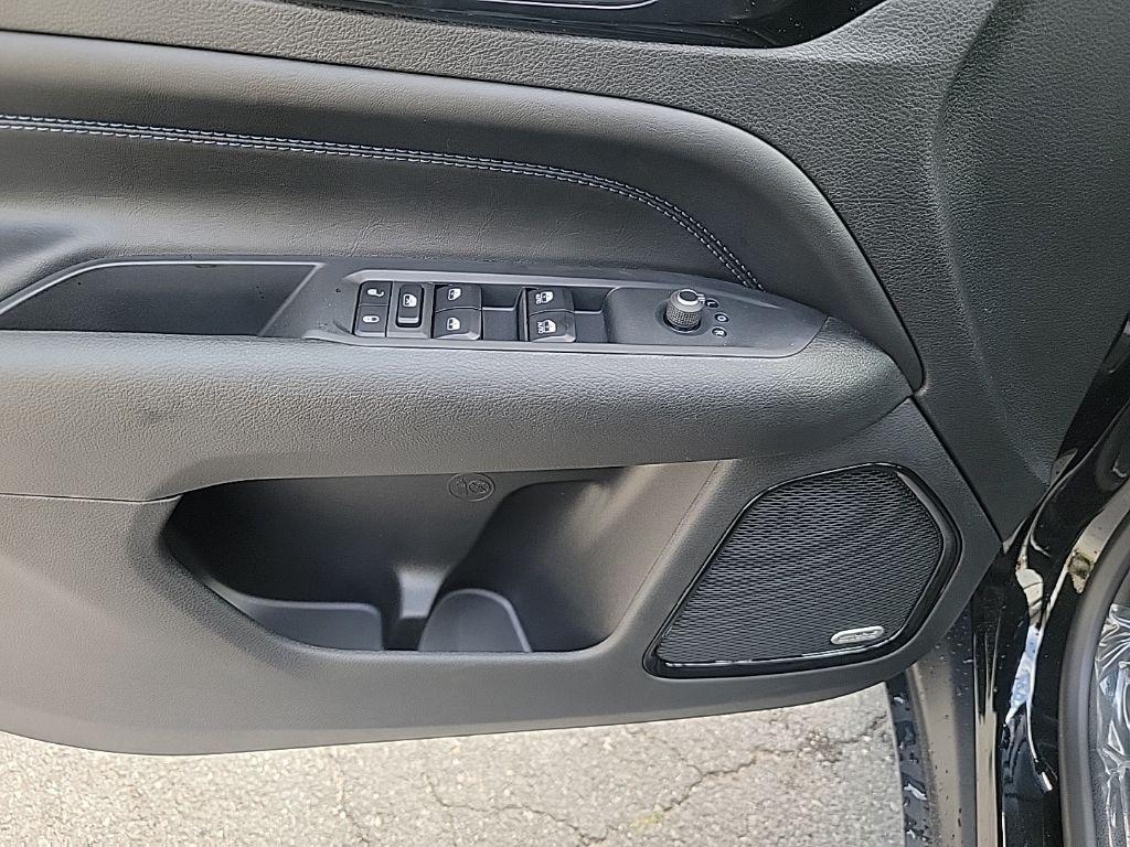 new 2026 Jeep Compass car, priced at $37,795