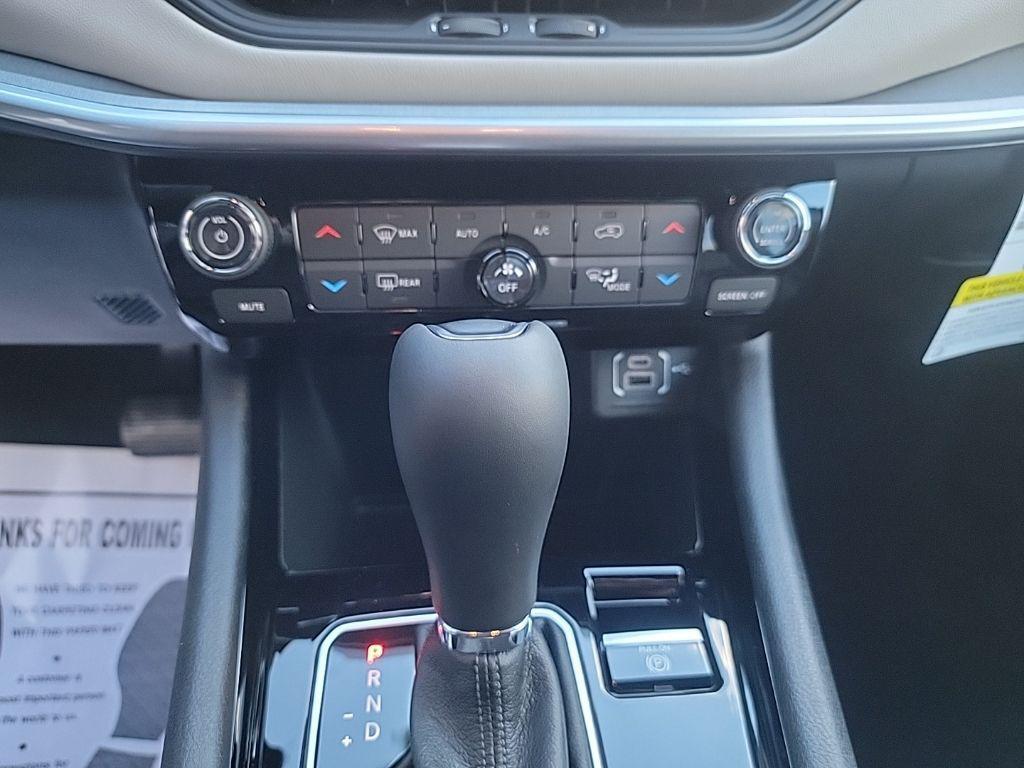 new 2026 Jeep Compass car, priced at $36,050