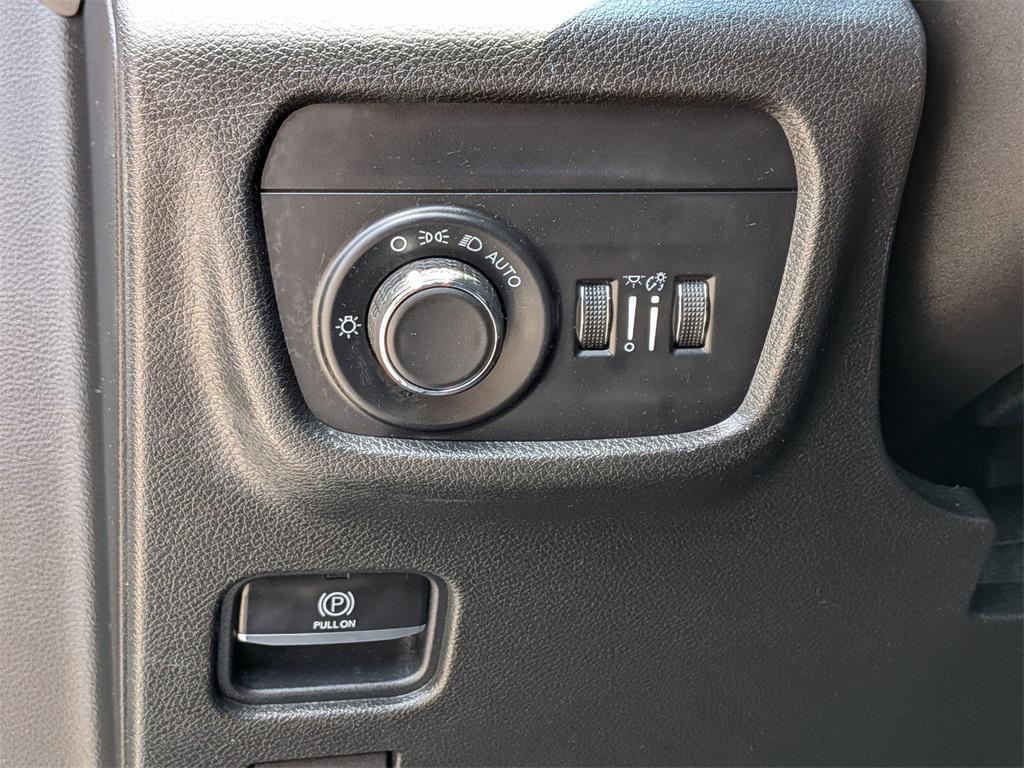 used 2021 Jeep Grand Cherokee L car, priced at $23,900