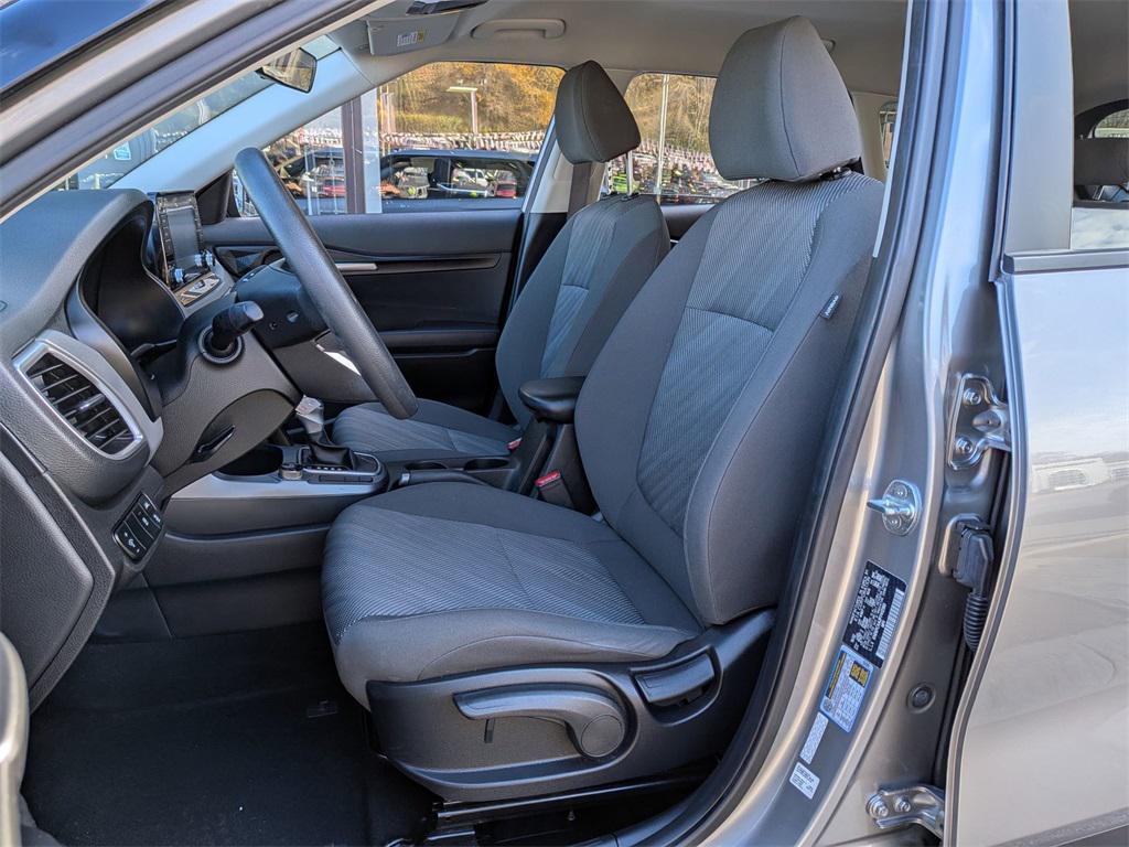 used 2023 Kia Seltos car, priced at $19,895