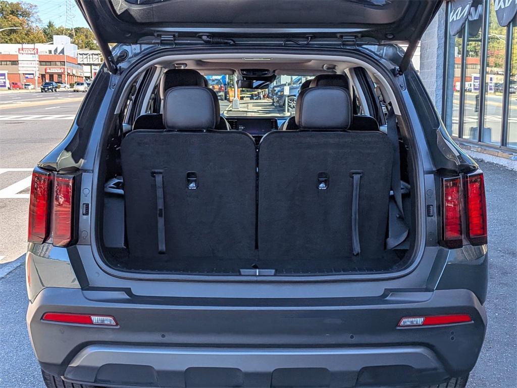 used 2023 Kia Sorento car, priced at $29,000