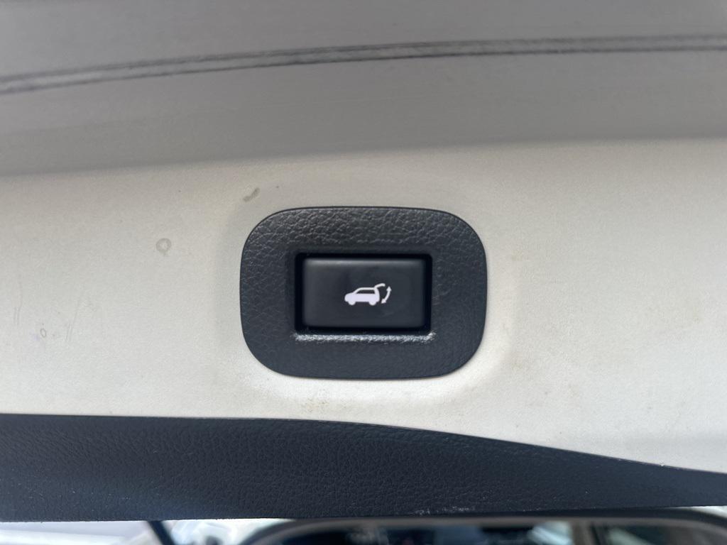 used 2019 Nissan Rogue car, priced at $12,895