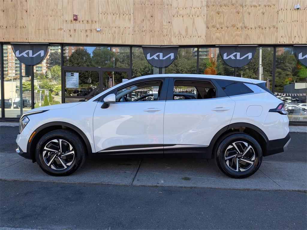 used 2023 Kia Sportage Hybrid car, priced at $23,895