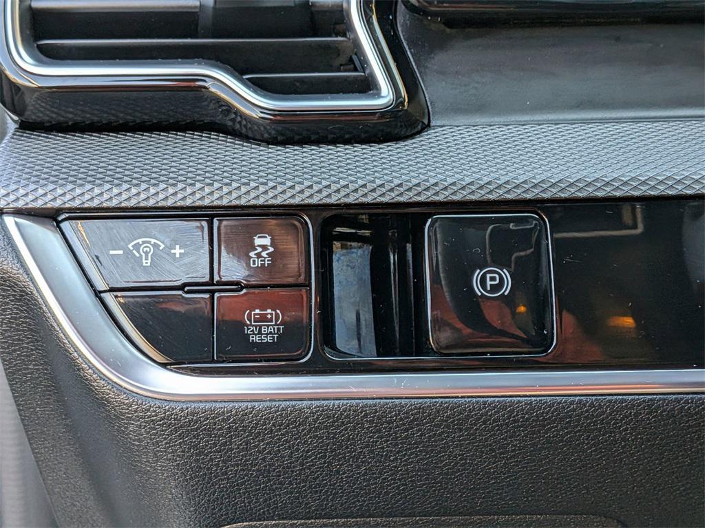 used 2023 Kia Sportage Hybrid car, priced at $23,895