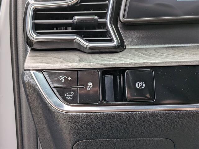 used 2025 Kia Sportage car, priced at $32,595