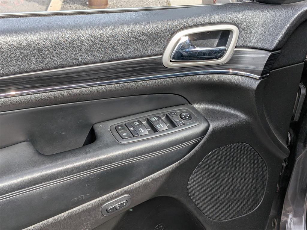 used 2020 Jeep Grand Cherokee car, priced at $23,595