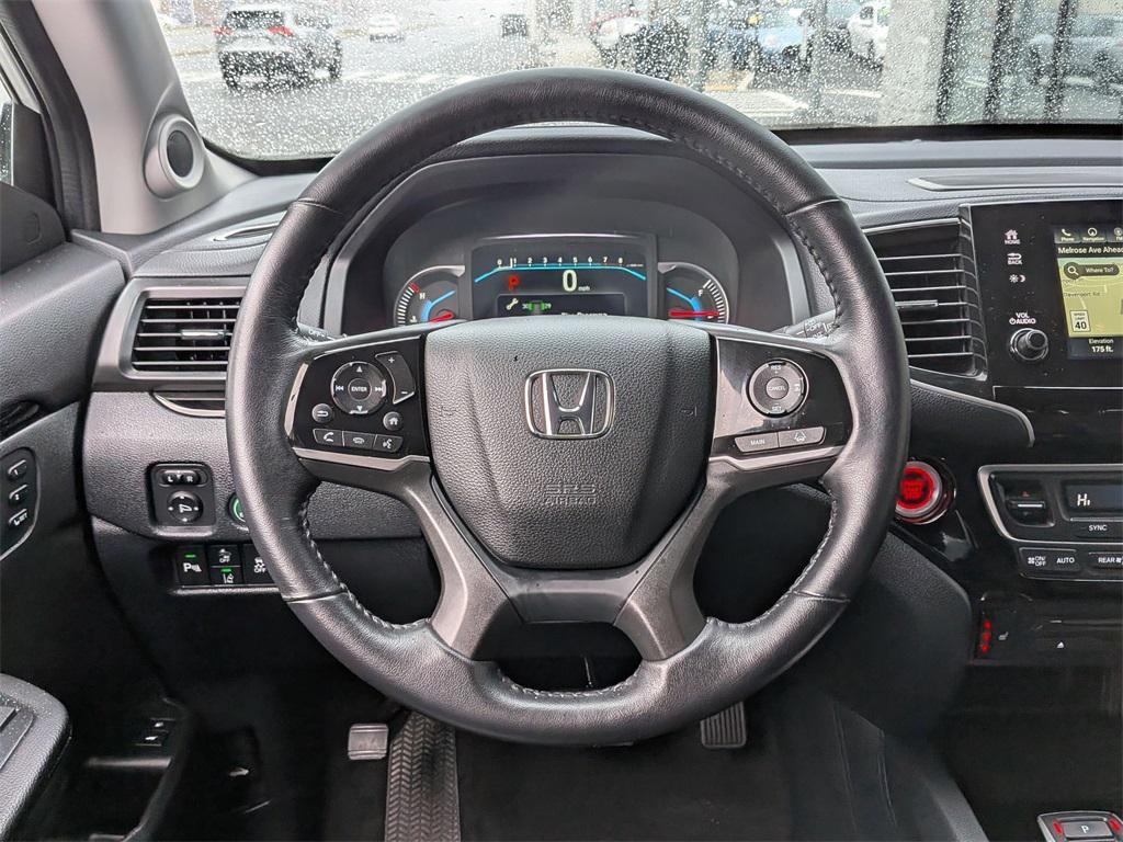 used 2022 Honda Pilot car, priced at $31,895