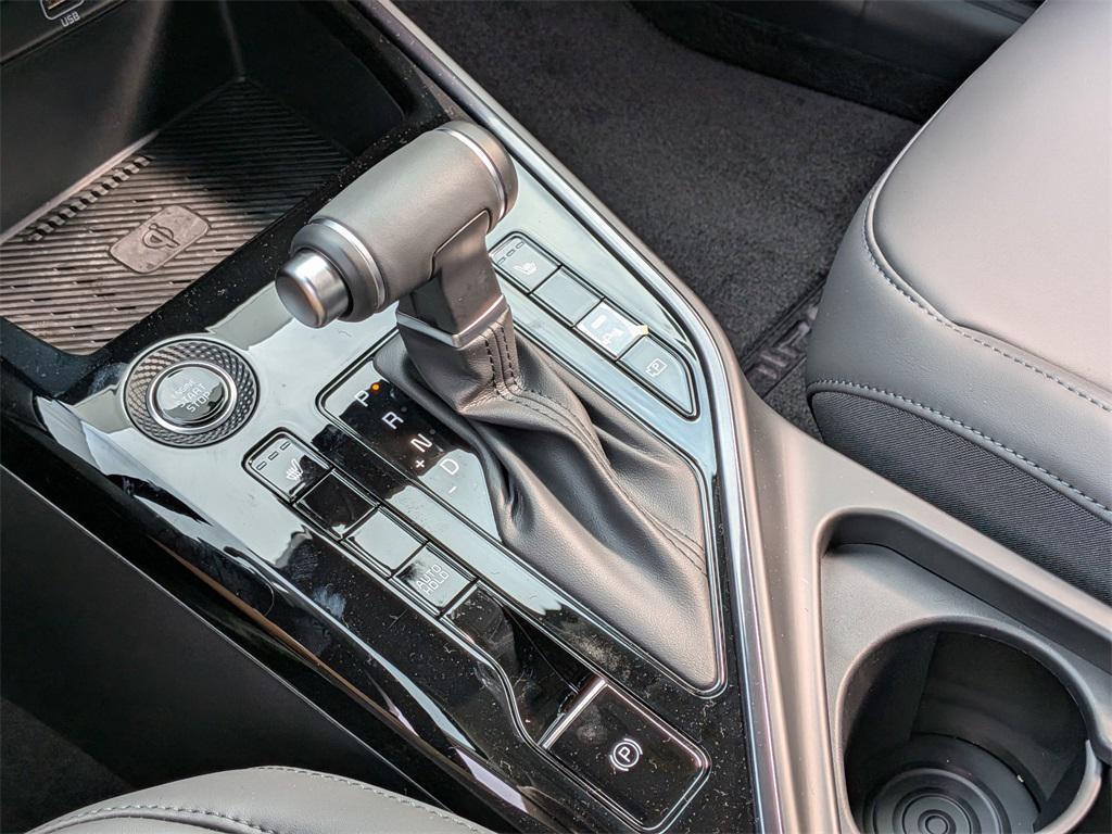 used 2024 Kia Niro car, priced at $29,595