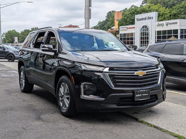 used 2023 Chevrolet Traverse car, priced at $31,295