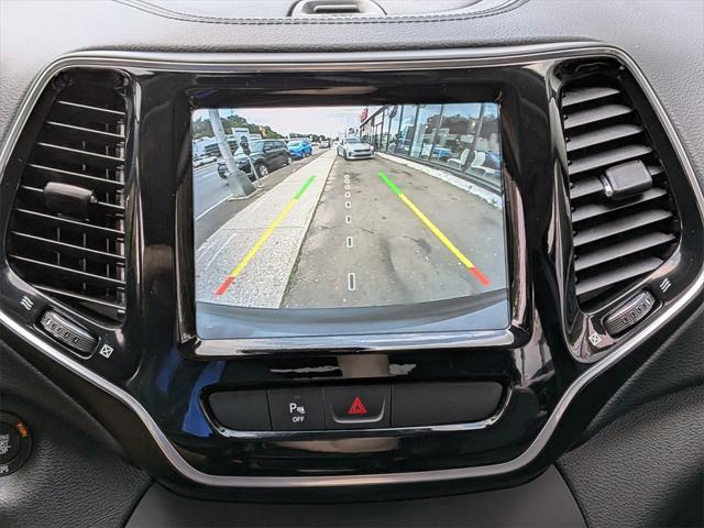 used 2020 Jeep Cherokee car, priced at $17,495