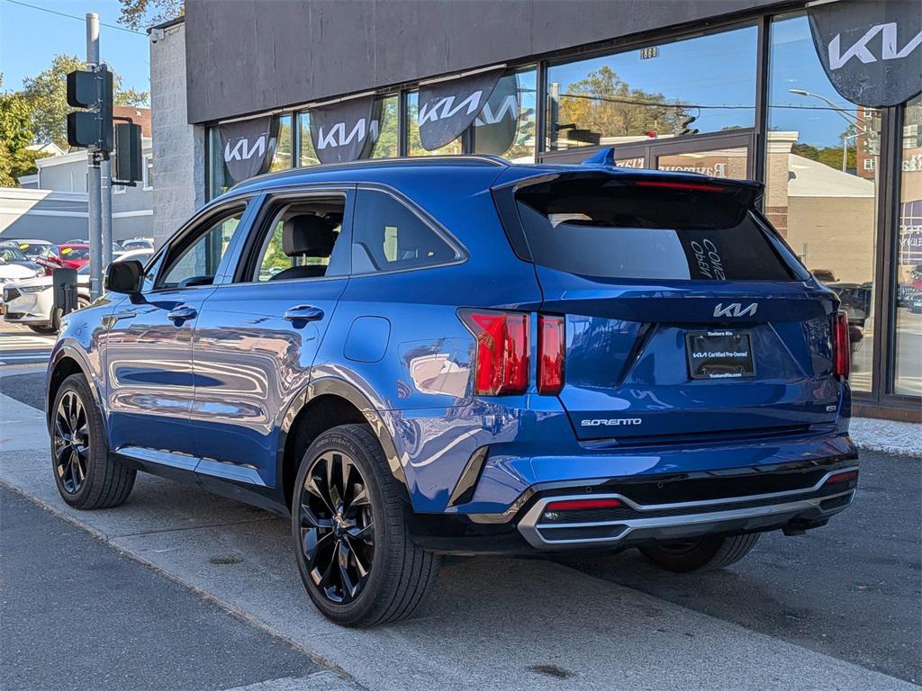 used 2023 Kia Sorento car, priced at $30,795