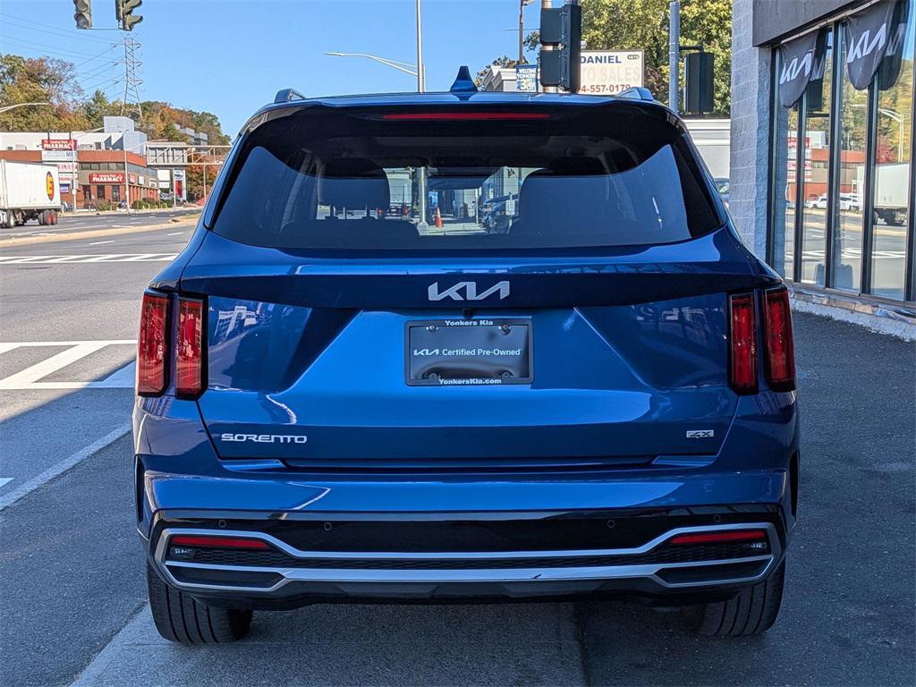 used 2023 Kia Sorento car, priced at $30,795