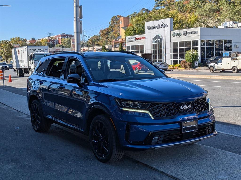 used 2023 Kia Sorento car, priced at $30,795