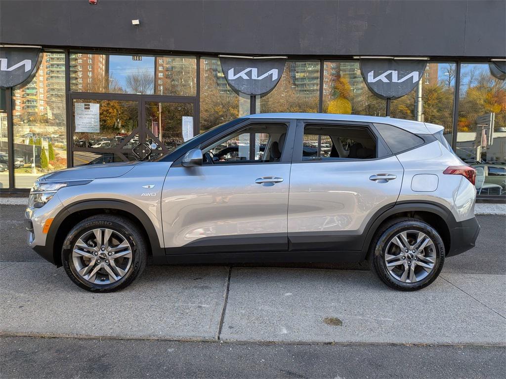used 2023 Kia Seltos car, priced at $19,700