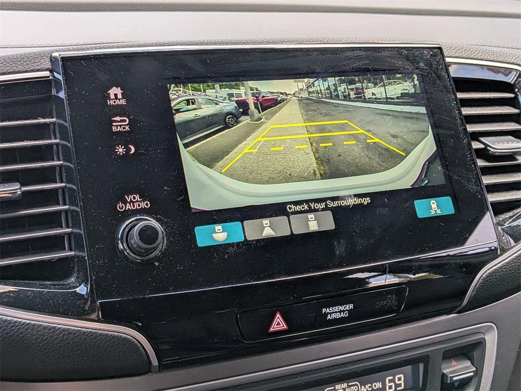 used 2022 Honda Pilot car, priced at $29,595