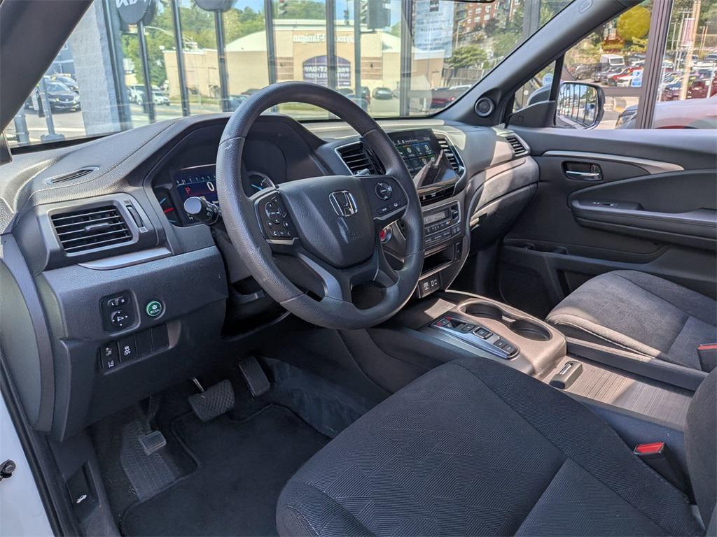 used 2022 Honda Pilot car, priced at $29,595
