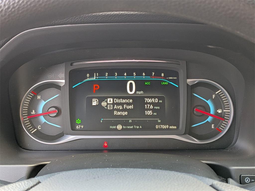 used 2022 Honda Pilot car, priced at $29,595