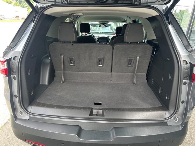 used 2021 Chevrolet Traverse car, priced at $23,595