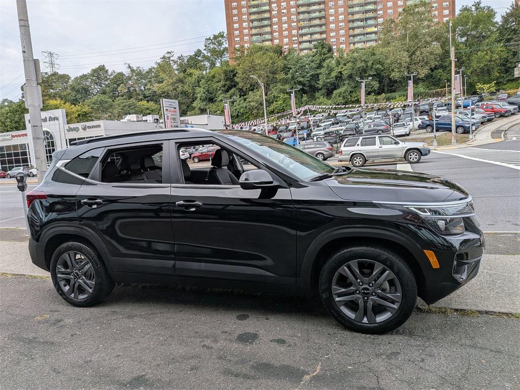 used 2023 Kia Seltos car, priced at $20,995