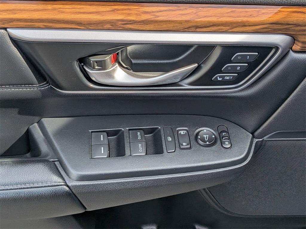 used 2022 Honda CR-V car, priced at $24,695