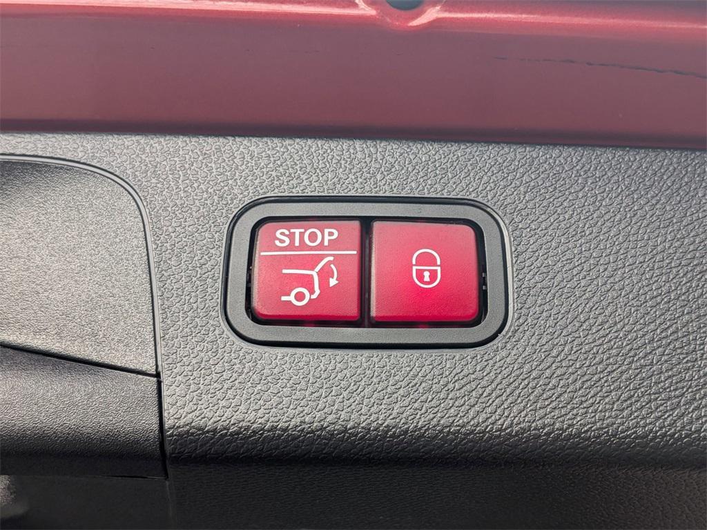 used 2021 Mercedes-Benz GLC 300 car, priced at $27,595