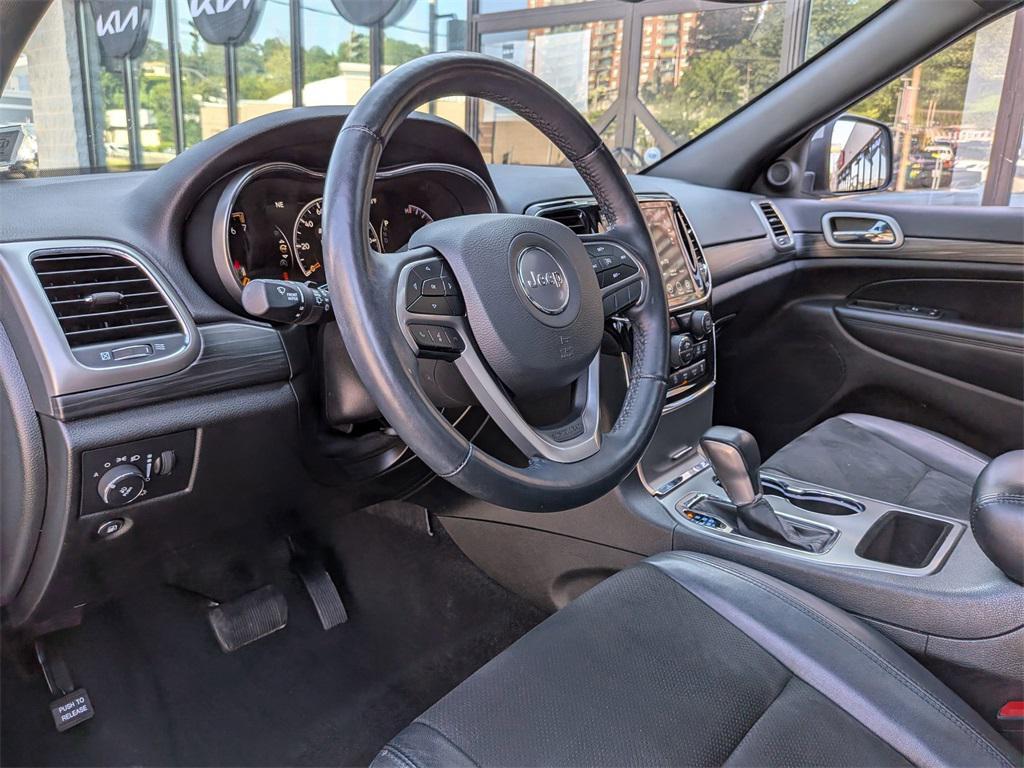 used 2022 Jeep Grand Cherokee car, priced at $27,495