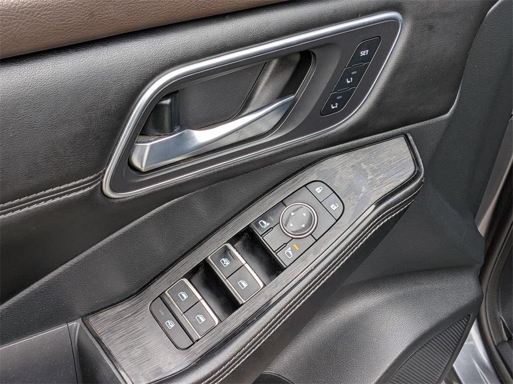 used 2021 Nissan Rogue car, priced at $17,895