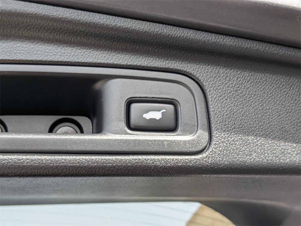 used 2017 Honda Pilot car, priced at $16,395