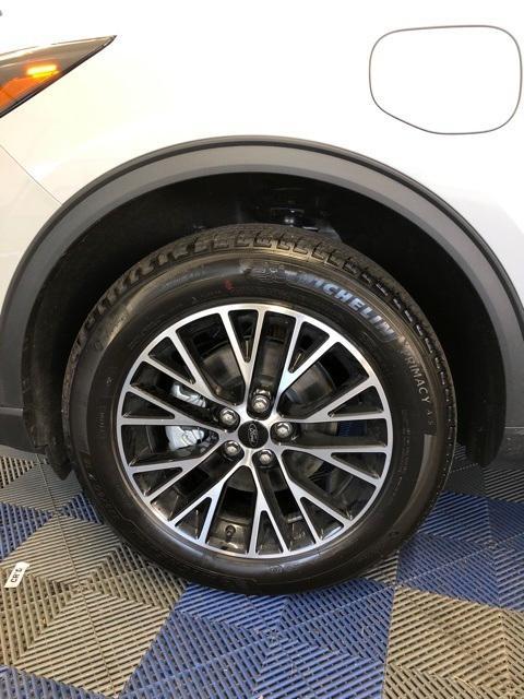 new 2025 Ford Escape PHEV car, priced at $30,618