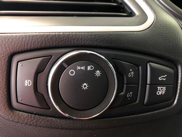 used 2022 Ford Edge car, priced at $24,995