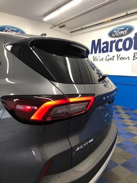 new 2025 Ford Escape car, priced at $29,761