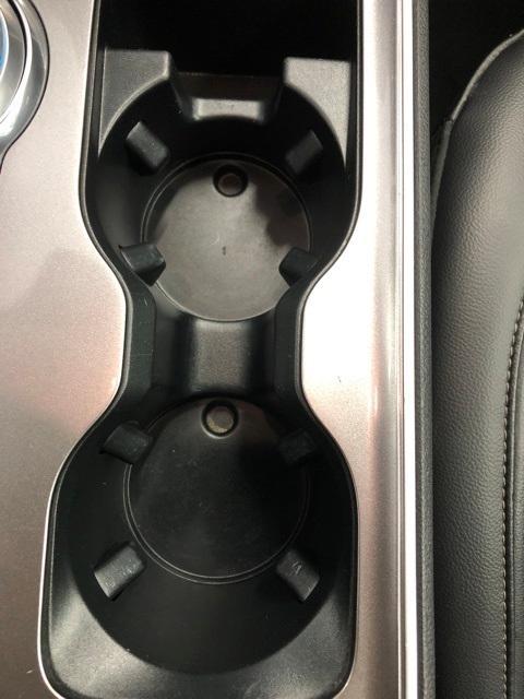 used 2024 Ford Edge car, priced at $22,995