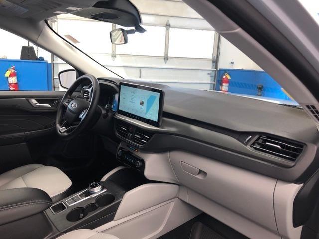 new 2025 Ford Escape PHEV car, priced at $32,117