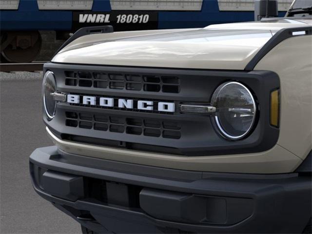 new 2025 Ford Bronco car, priced at $41,324
