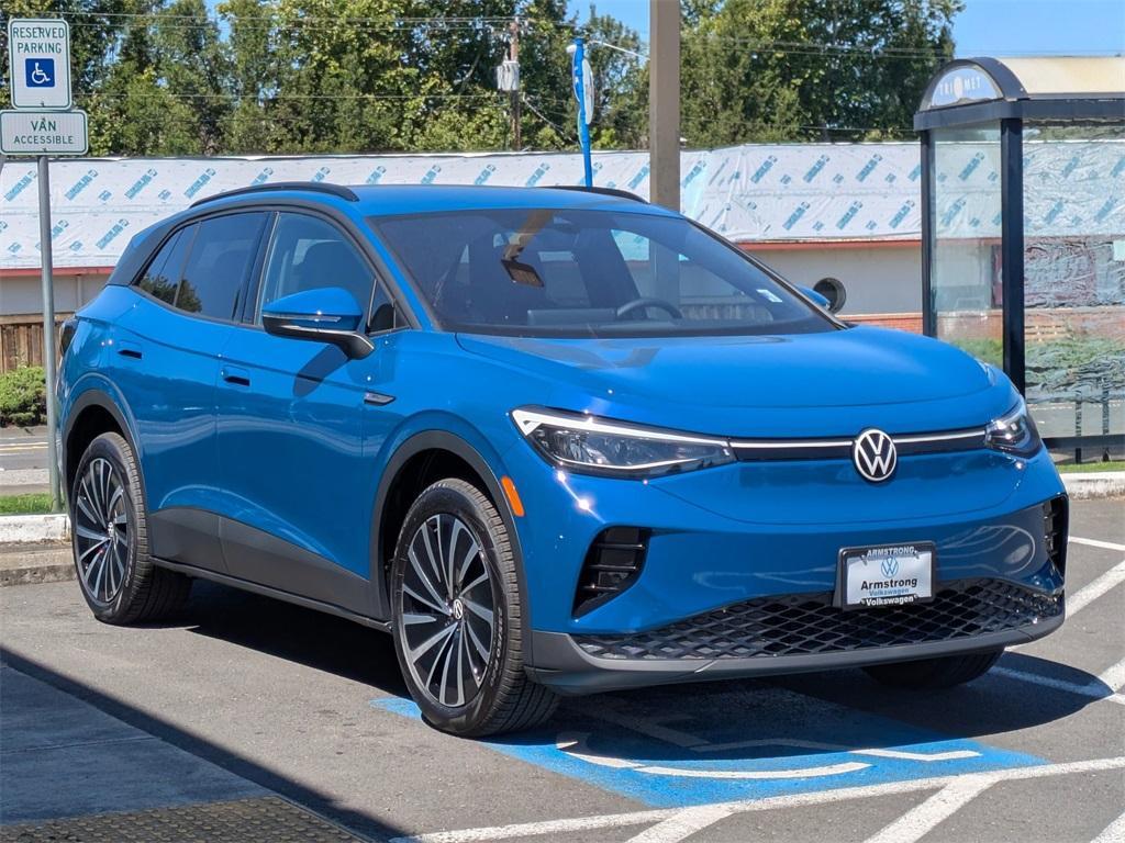 new 2025 Volkswagen ID.4 car, priced at $42,771