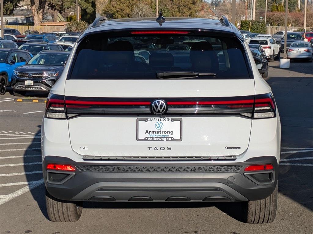 new 2025 Volkswagen Taos car