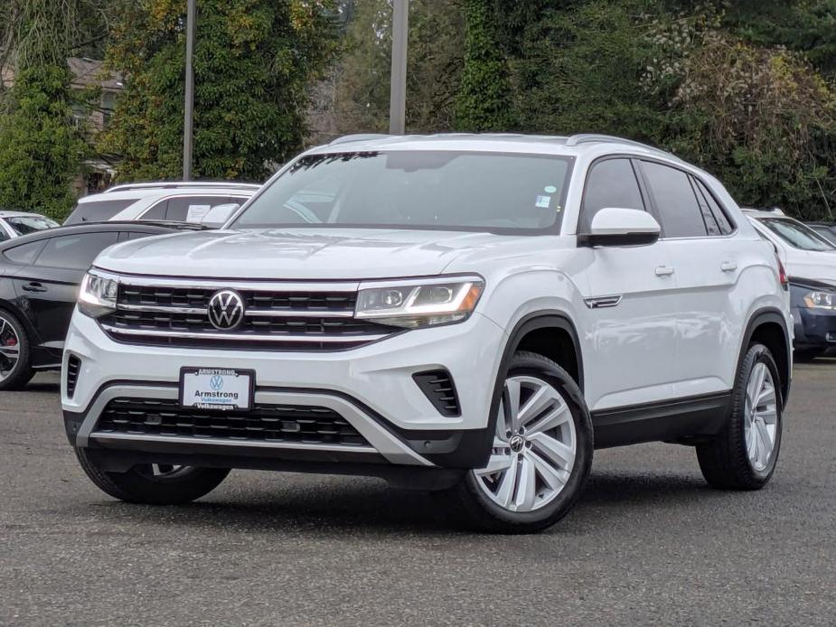 used 2022 Volkswagen Atlas Cross Sport car, priced at $30,000