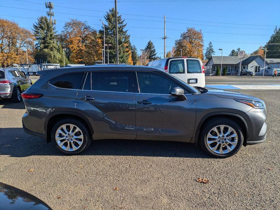 used 2023 Toyota Highlander car, priced at $41,235