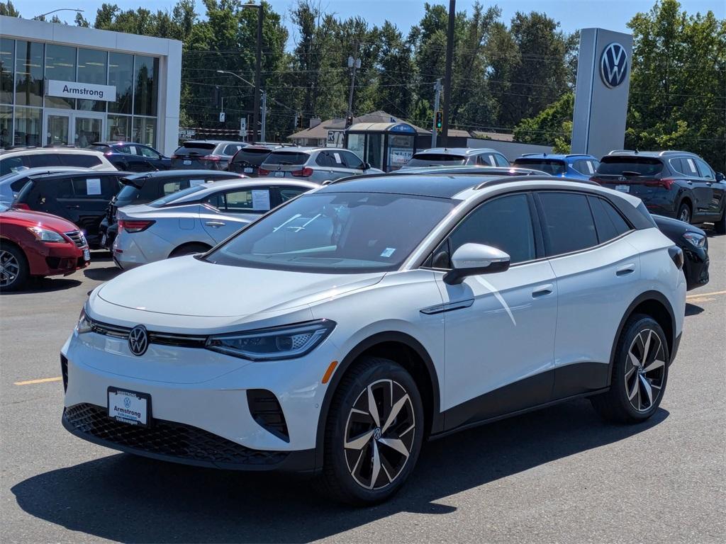 new 2025 Volkswagen ID.4 car