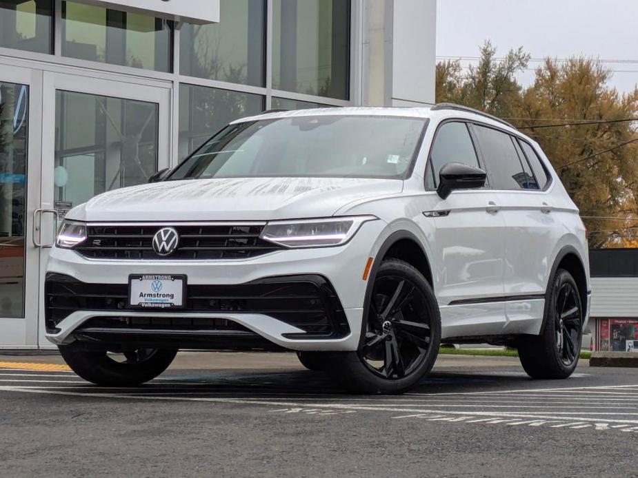 new 2024 Volkswagen Tiguan car, priced at $35,004