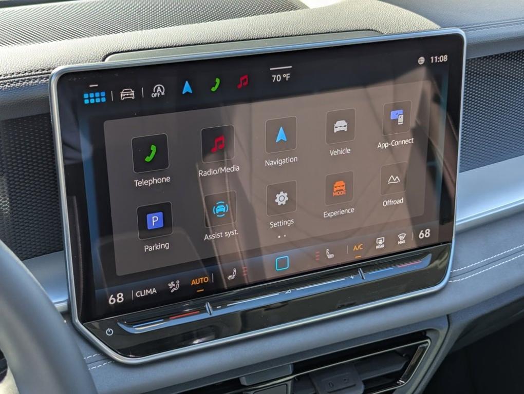 new 2025 Volkswagen Tiguan car, priced at $35,030