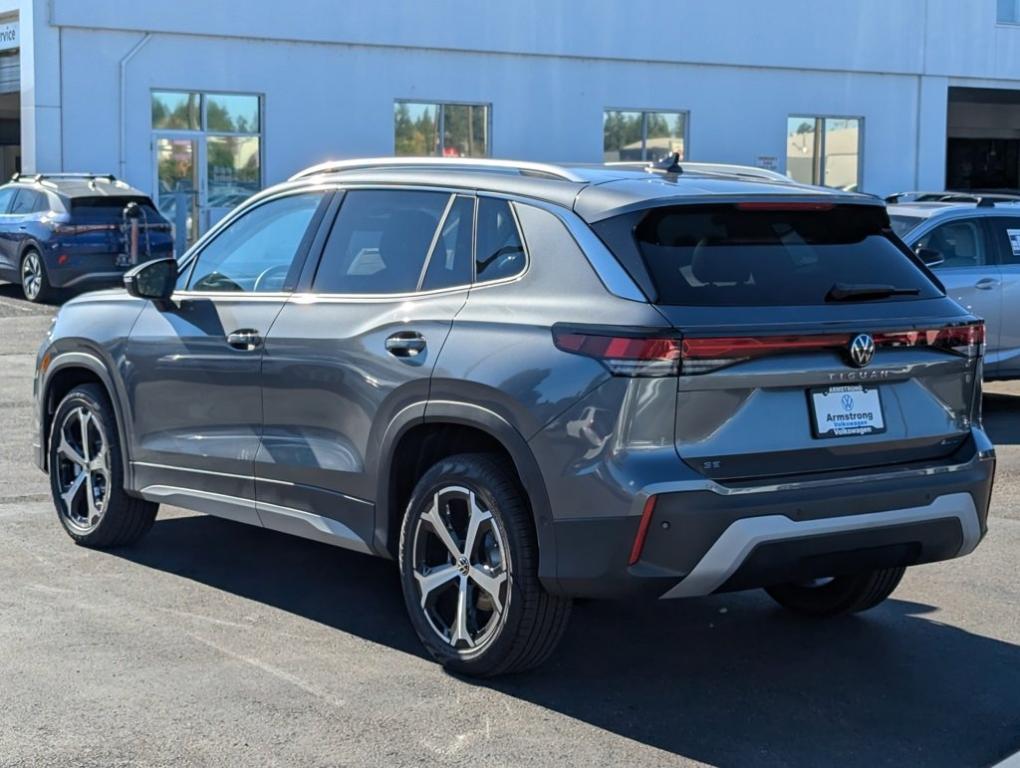 new 2025 Volkswagen Tiguan car, priced at $35,030