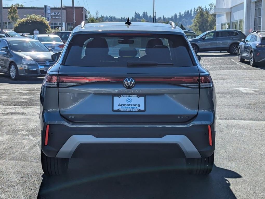 new 2025 Volkswagen Tiguan car, priced at $35,030