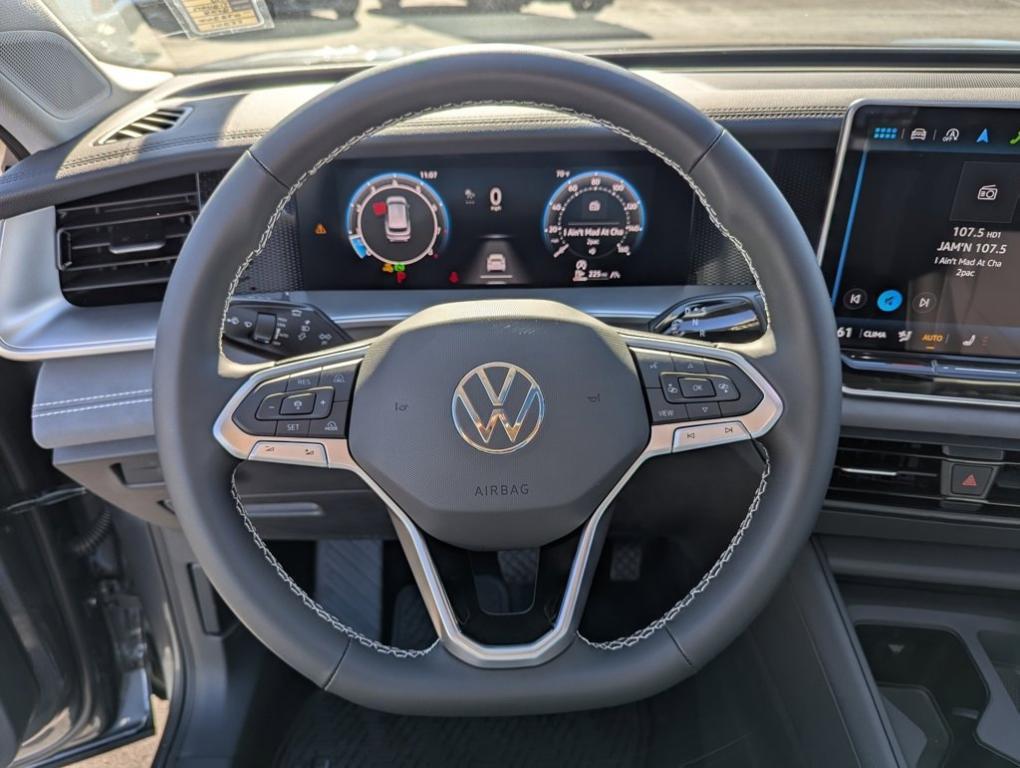 new 2025 Volkswagen Tiguan car, priced at $35,030