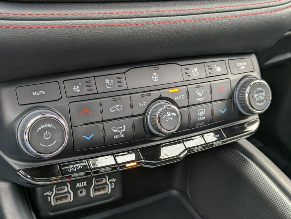 used 2024 Dodge Durango car, priced at $31,790