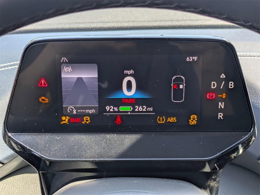 new 2025 Volkswagen ID.4 car