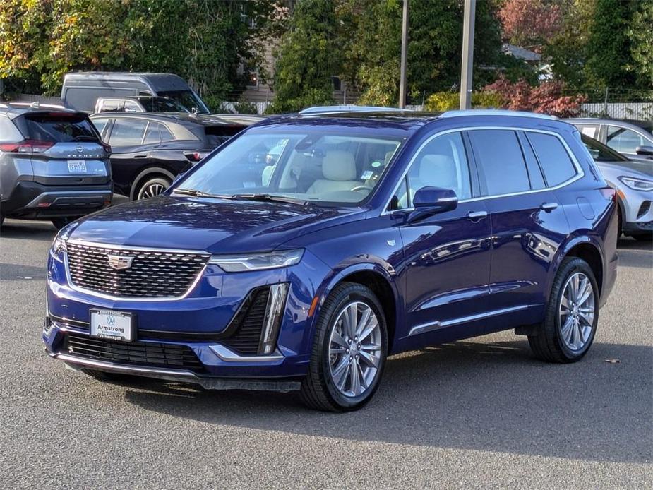 used 2024 Cadillac XT6 car, priced at $51,528