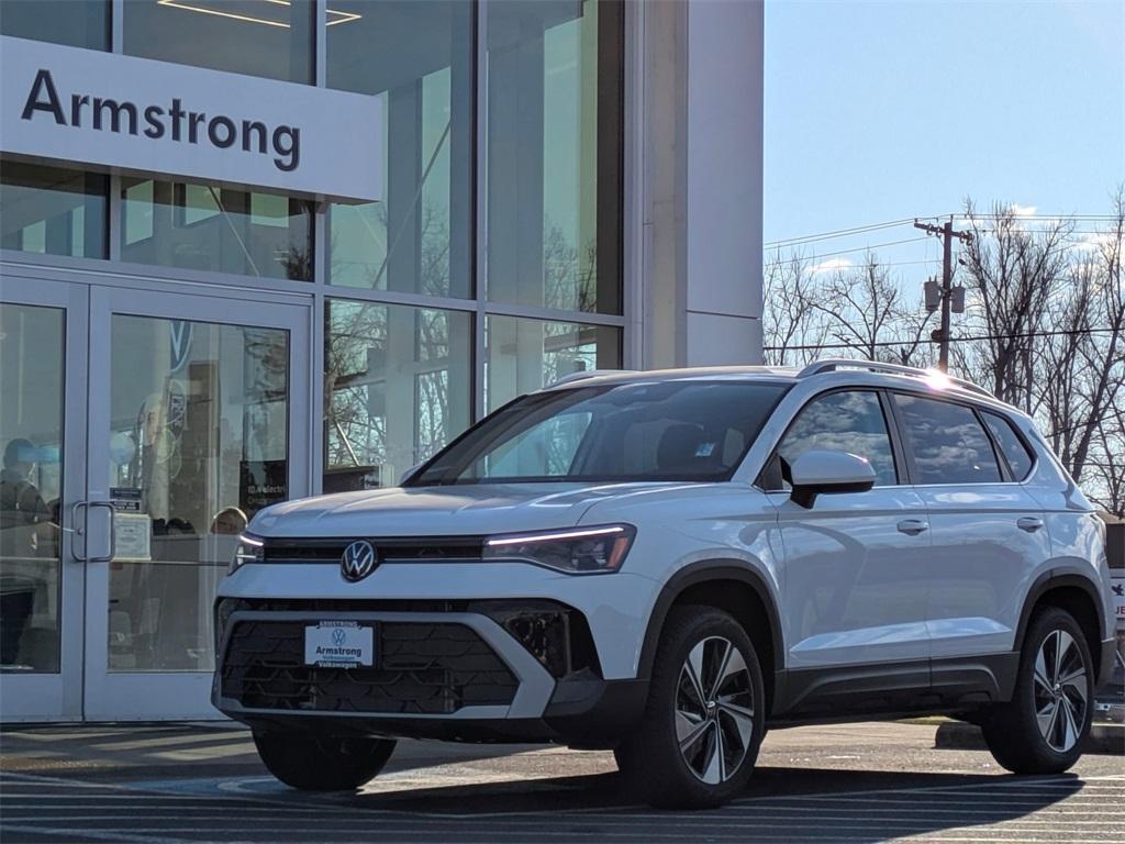 new 2025 Volkswagen Taos car