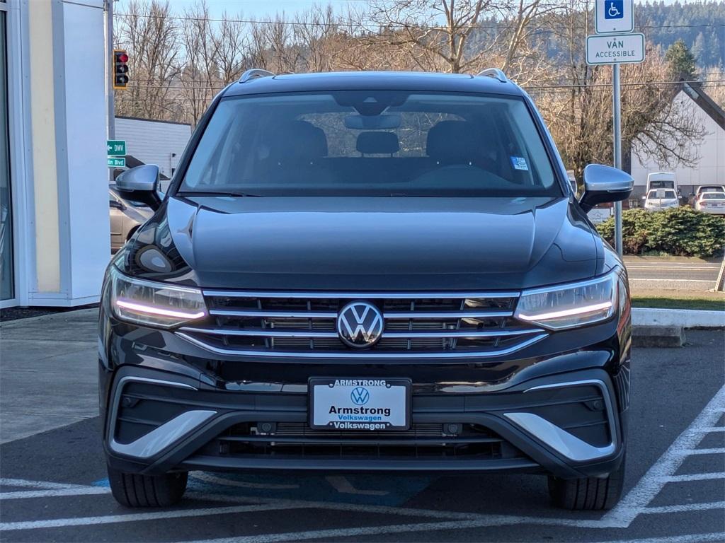 new 2024 Volkswagen Tiguan car