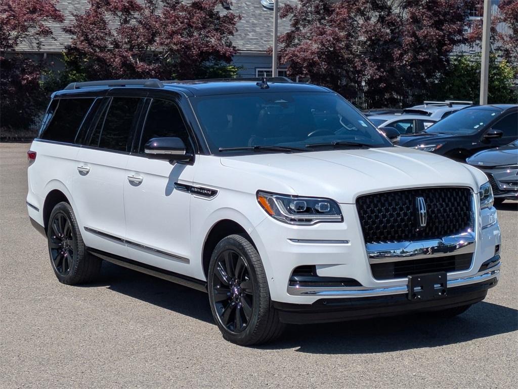 used 2023 Lincoln Navigator L car, priced at $78,998
